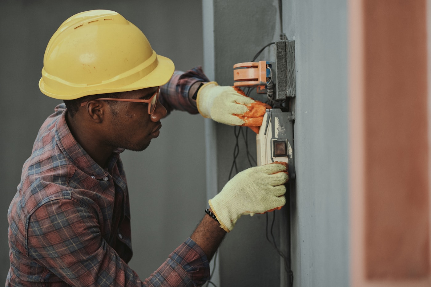 Travaux d’électricité